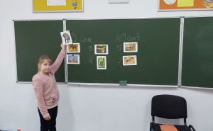 Dzieci przy tablicy