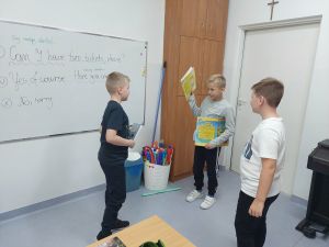 Uczniowie na lekcji