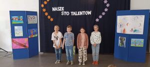 Uczniowie prezentujący swoje talenty