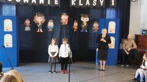 Uroczystość ślubowania dzieci na uczniów