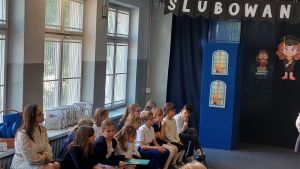 Uroczystość ślubowania dzieci na uczniów
