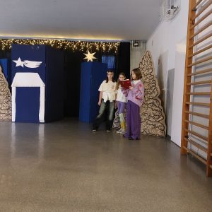 Przedstawienie w wykonaniu uczniów