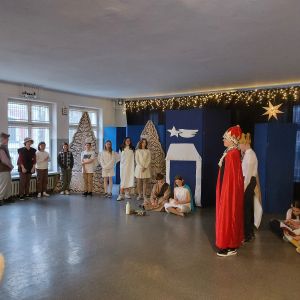 Przedstawienie w wykonaniu uczniów