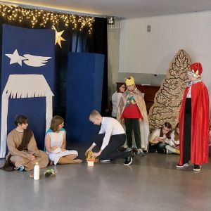 Przedstawienie w wykonaniu uczniów