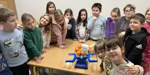 Zdjęcie grupowe dzieci